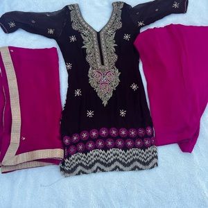 Punjabi suit